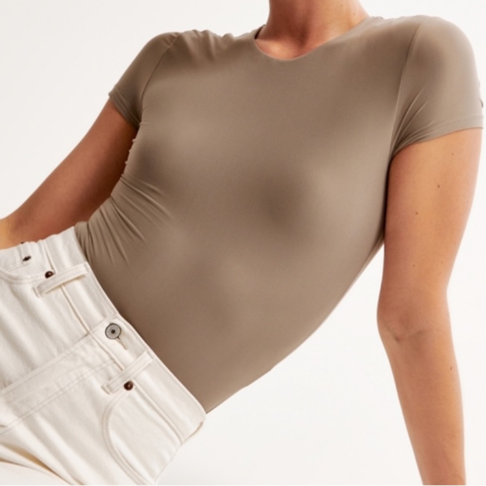 Abercrombie&Fitch Soft Matte Seamless Tee Bodysuit